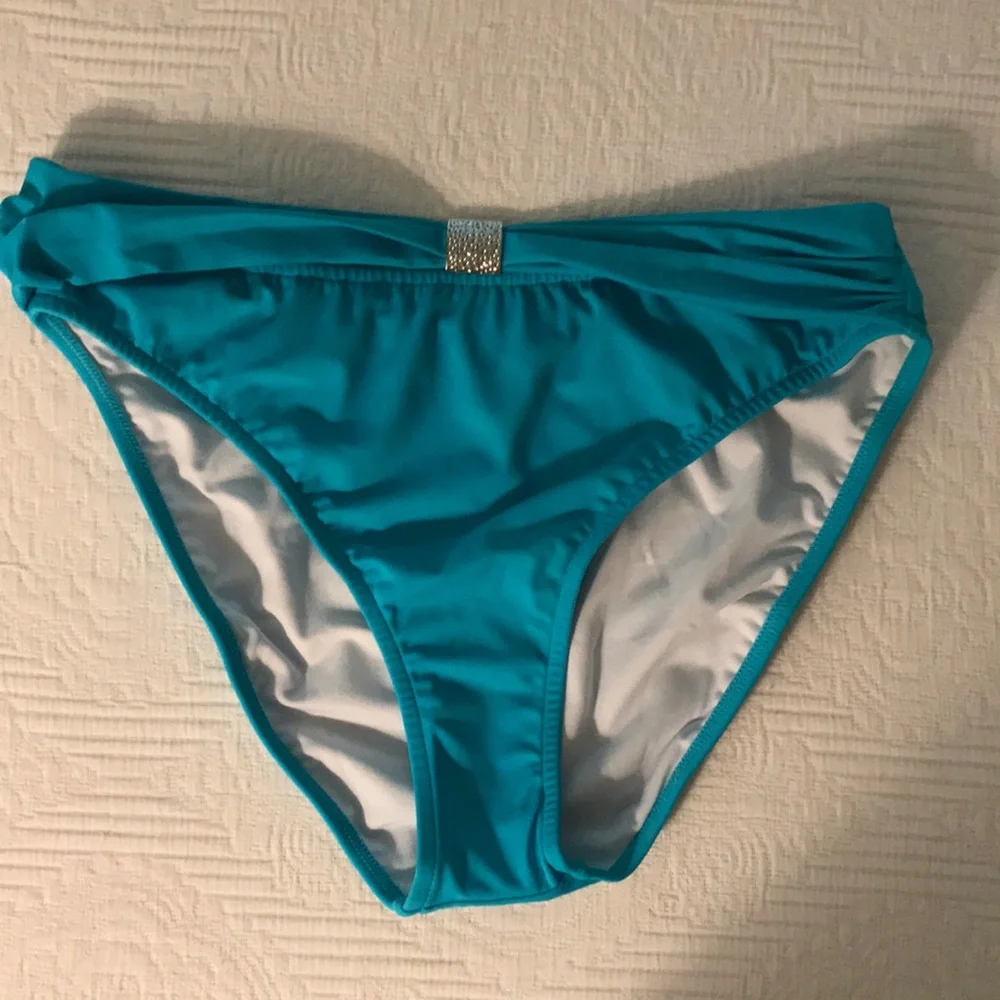 New Venus Turquoise Bikini Set w/ Silver Accents 14 Bottom 36 DDD Top